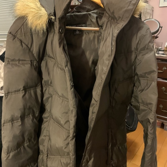 New York & Company Jackets & Blazers - Brown puffer coat